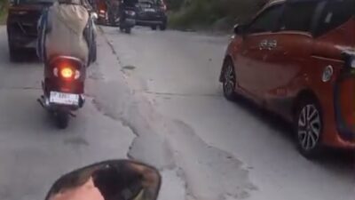 Jalan  Bergelombang di Bawah Hotel Vista Semakin Parah Hingga Kini Belum Ada Perbaikan