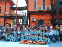 Semangat Kartini di Natuna Srikandi SAR Tanamkan Budaya Keselamatan Sejak Dini