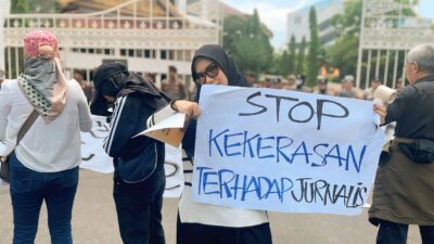 Peringati Hari Pers Sedunia: Jurnalis Batam Sampaikan 6 Tuntutan depan Kantor Pemko