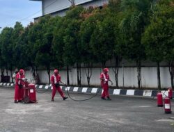 Pertamina Patra Niaga Regional Sumbagut Perkuat Kesiapsiagaan Penanganan Kebakaran SPBU melalui Simulasi Penanggulangan Keadaan Darurat (PKD) di Padang