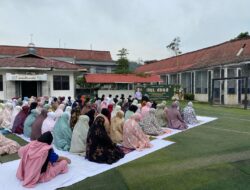 Khidmatnya Pelaksanaan Salat Iduladha di Lapas Perempuan Batam