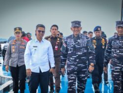 Bupati Ing Iskandar bersama Danlanal Kapolres, Perwakilan DJBC, Kejaksaan menyambut Dankodaeral IV di Mako Lanal Karimun