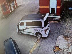 Tabrak Lari di Batam Viral, Sedan Camry yang Terparkir Ditabrak dari Belakang, Pemilik Minta Pelaku Bertanggung Jawab