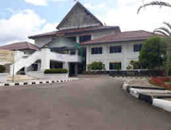 Kasus Sekolah Djuwita Batam Memasuki Babak Baru: DPRD Gelar RDP Terkait Legalitas  ‎