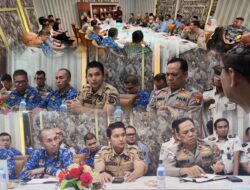 Kejari Karimun Bahas Persoalan Kunjungan Warga ke Malaysia