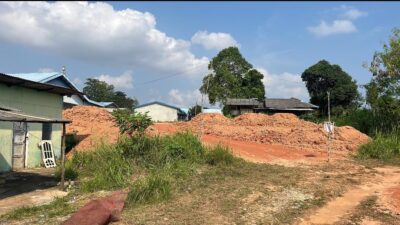 Warga Kampung Melayu Keluhkan Sumur Terdampak Timbunan, Legalitas Kegiatan Dipertanyakan