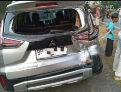 Sejumlah Kendaraan Terlibat Kecelakaan Beruntun di Km 7 Tanjungpinang, Lori Box Diduga Rem Blong