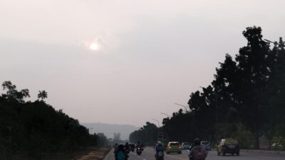 Kabut Asap Selimuti Batam Diduga Dampak Karhutla, BMKG Ingatkan 6 Hal Penting