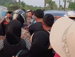 Warga Sambau Blokir Pintu Masuk Nongsa Digital Park, Menuntut Air Bersih Dihidupkan