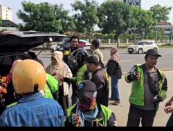 Ditreskrimsus Polda Kepri Bersama Media Gelar “Jumat Berkah”, Bagikan Ratusan Kantong Beras ke Porter Hingga Ojol